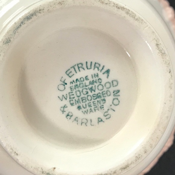 Wedgwood Etruria Embossed Queens Ware Pink on White Tea Cup Saucer Set England - Picture 3 of 16